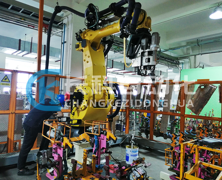 FANUC發(fā)那科機器人M-900iB/360保養(yǎng) FANUC發(fā)那科機器人M-900iB/360保養(yǎng)