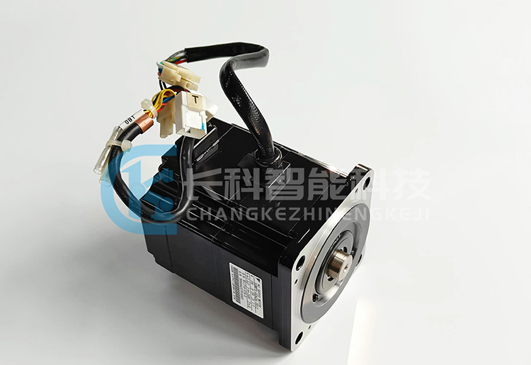安川200W伺服電機(jī)SGMPH-02A2A-YR12 安川200W伺服電機(jī)SGMPH-02A2A-YR12