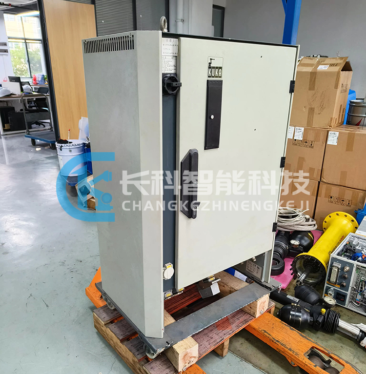 KUKA庫(kù)卡機(jī)器人KR C2控制柜 KUKA庫(kù)卡機(jī)器人KR C2控制柜